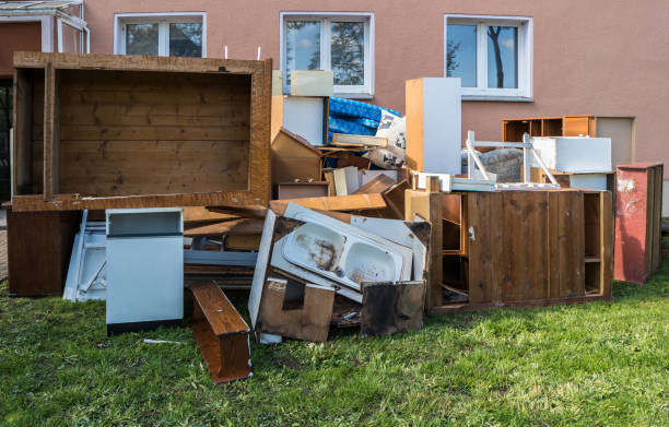 Best Construction Debris Removal  in Belle Plaine, KS